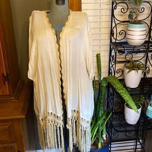 Umgee lightweight short sleeve jacket